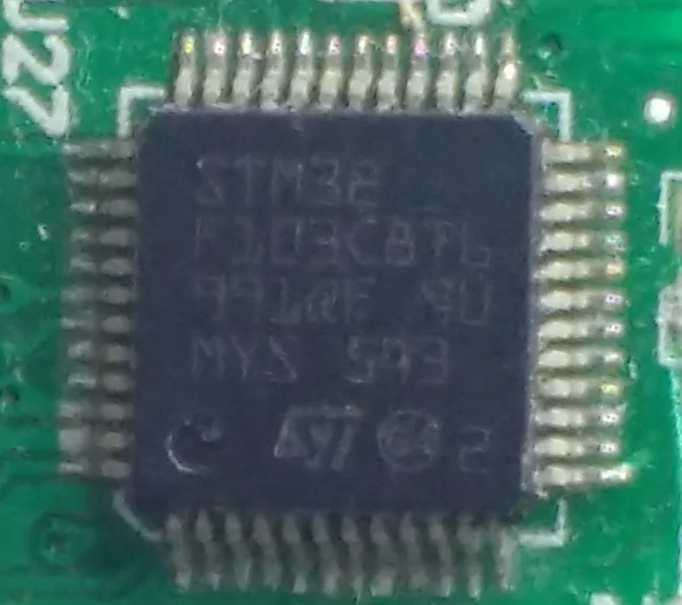 ST STM32F103C8T6